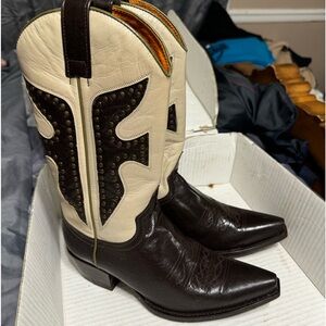 Ladies Cowboy boots